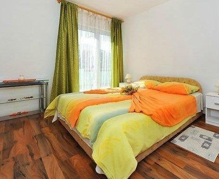 Zara Apartment Номер фото